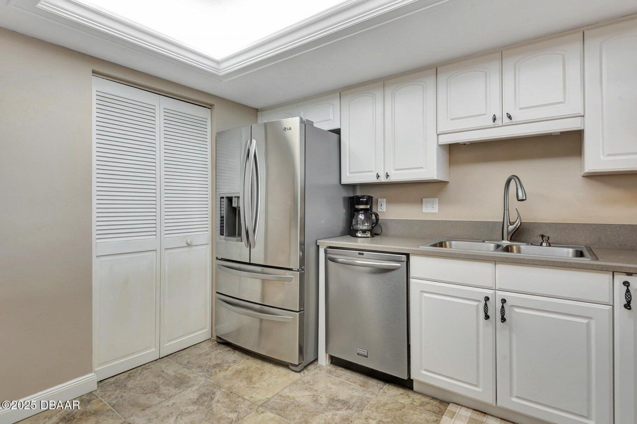 2425 S Atlantic Avenue, Unit 1202B, Daytona Beach, FL 32118 Photo