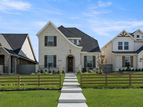 8776 Treeline Pathway, Justin, TX 76247