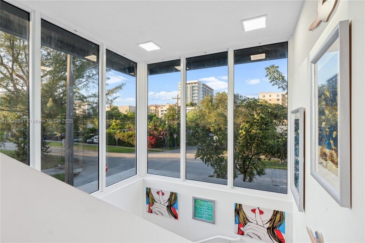 3580 SW 23rd St, Unit 3580, Miami, FL 33145 Photo