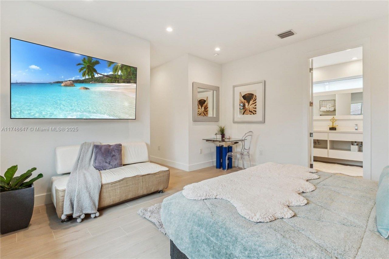 3580 SW 23rd St, Unit 3580, Miami, FL 33145 Photo