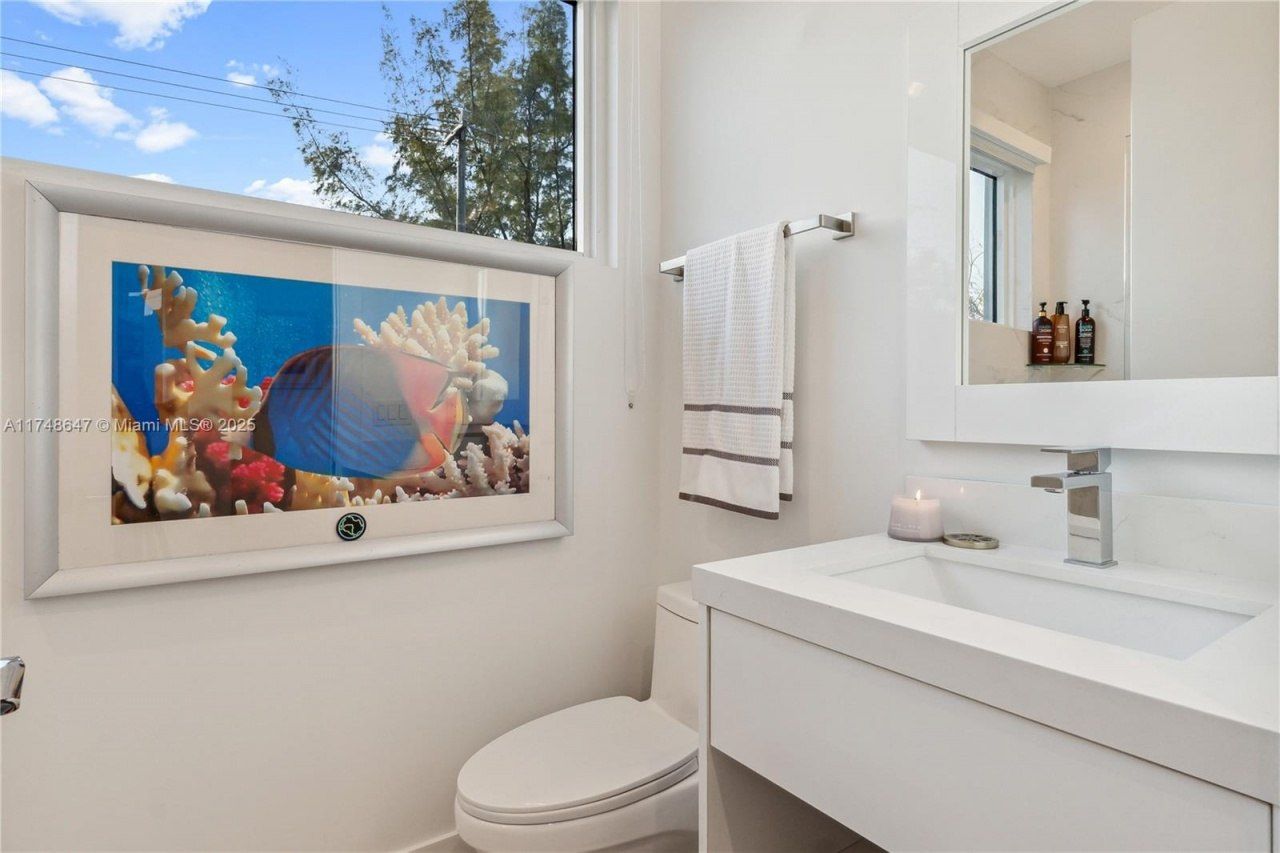 3580 SW 23rd St, Unit 3580, Miami, FL 33145 Photo