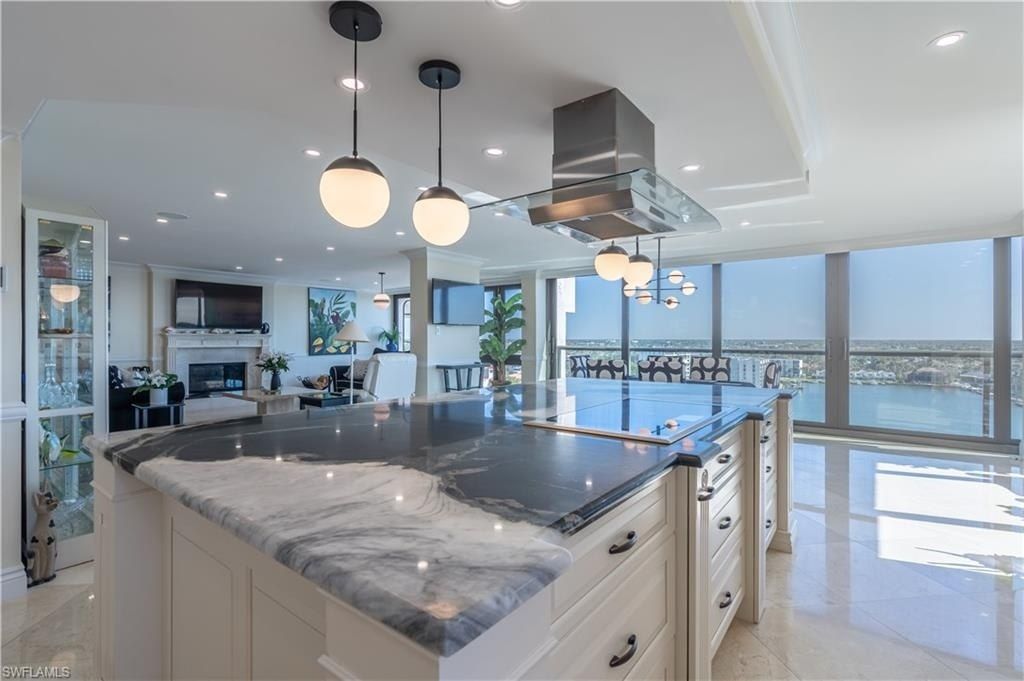 4031 Gulf Shore Blvd N, Unit PHIE, Naples, FL 34103 Photo