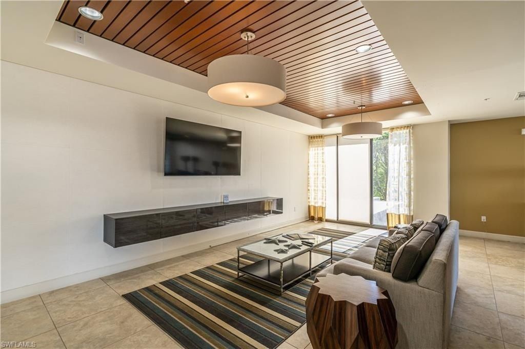 4031 Gulf Shore Blvd N, Unit PHIE, Naples, FL 34103 Photo