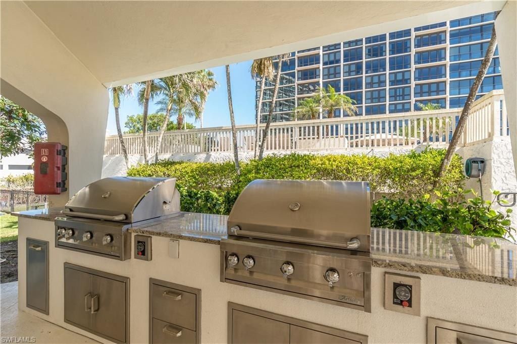 4031 Gulf Shore Blvd N, Unit PHIE, Naples, FL 34103 Photo