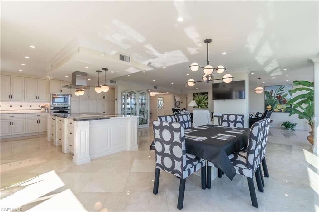 4031 Gulf Shore Blvd N, Unit PHIE, Naples, FL 34103 Photo