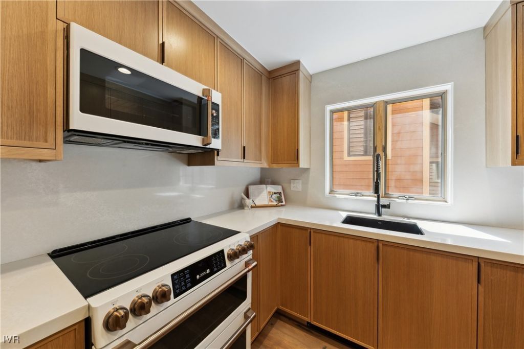 170 Village Boulevard, Unit 4, Incline Village, NV 89451 Photo