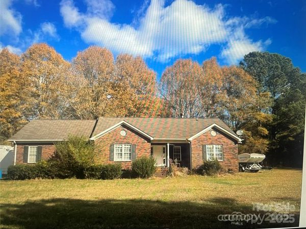 14818 Hooks Road, Matthews, NC 28105