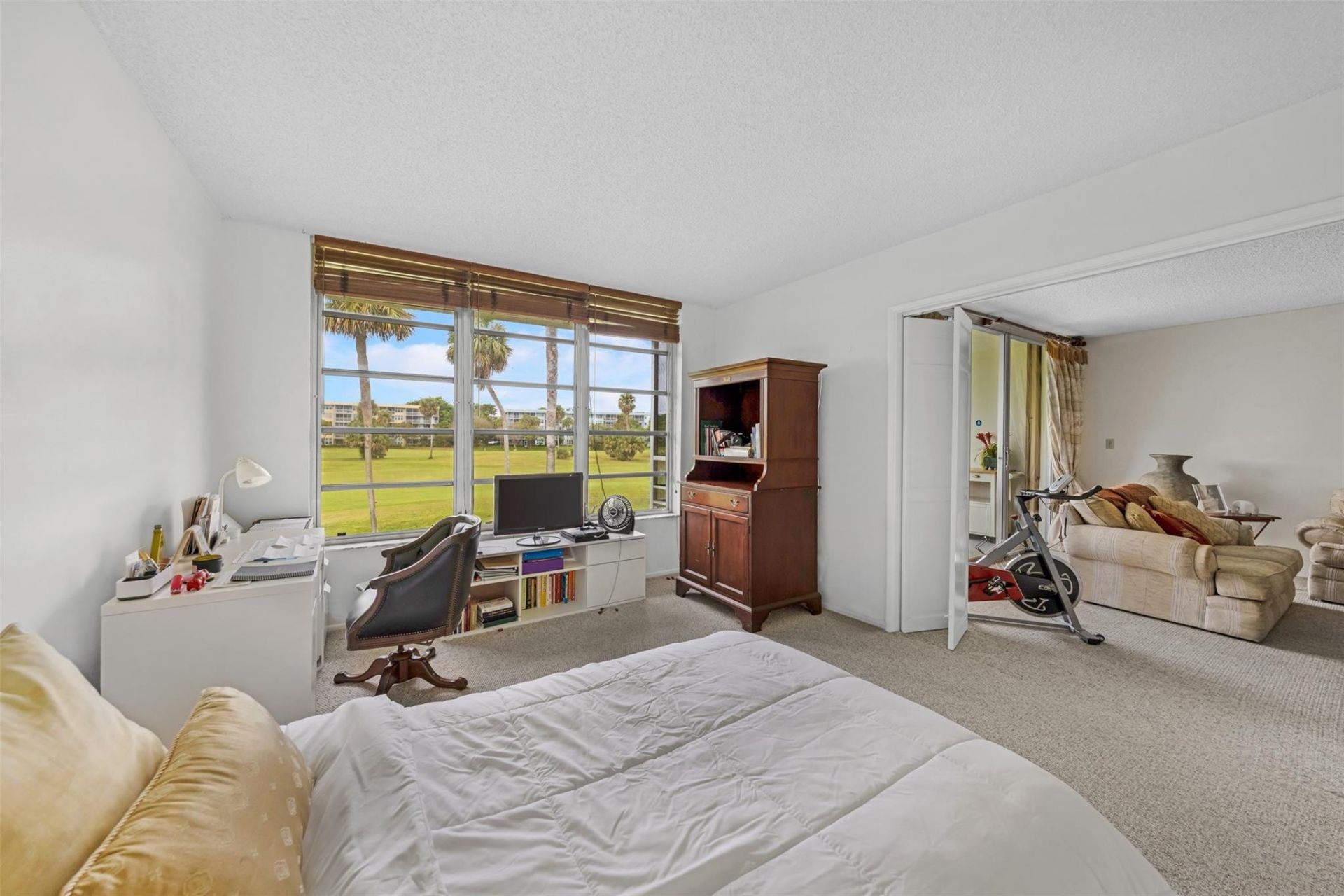 905 Cypress Terrace, Unit 202, Pompano Beach, FL 33069 Photo