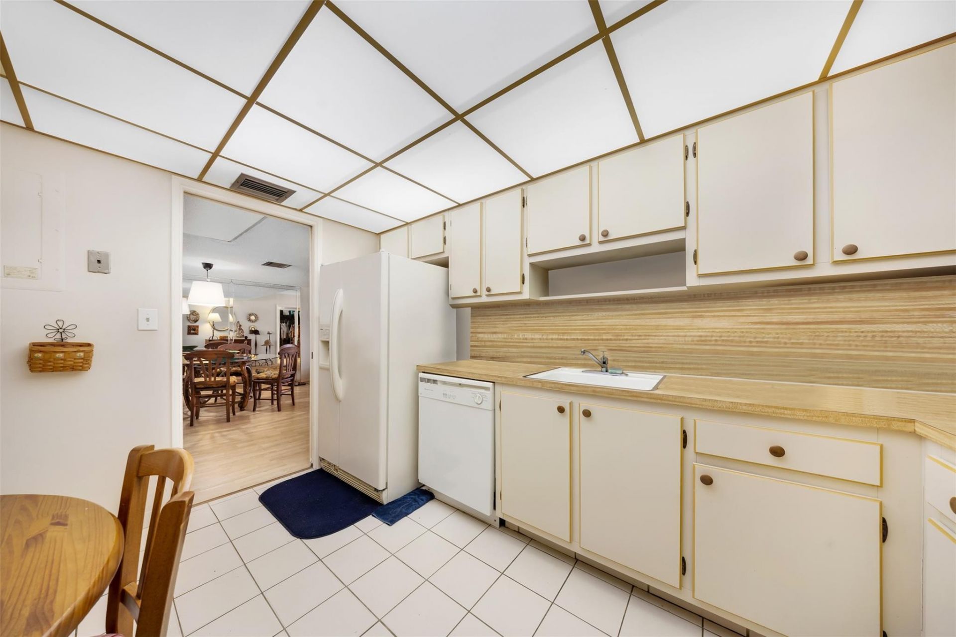 905 Cypress Terrace, Unit 202, Pompano Beach, FL 33069 Photo