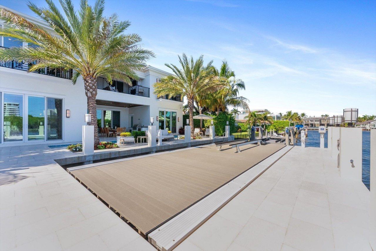 7212 NE 8th Drive, Boca Raton, FL 33487 Photo