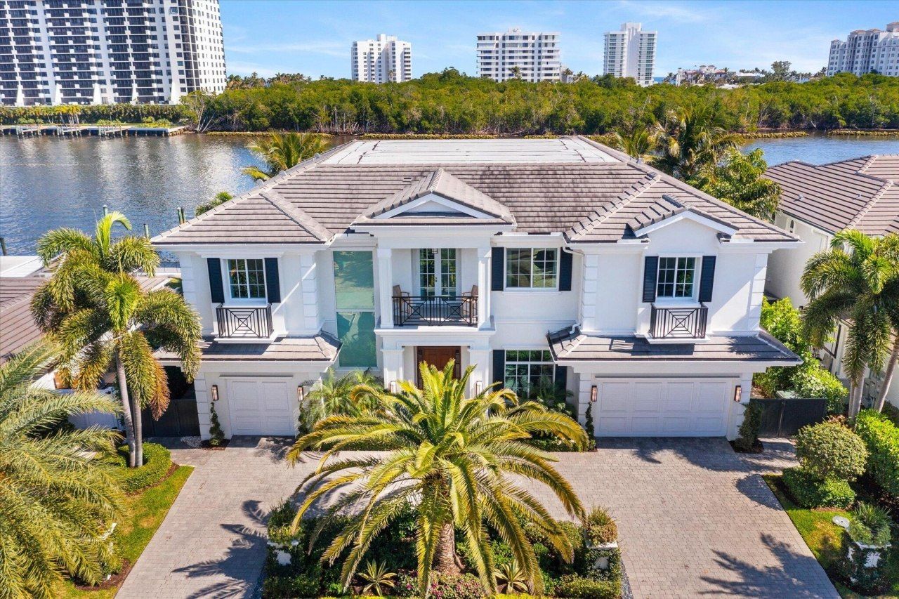 7212 NE 8th Drive, Boca Raton, FL 33487 Photo