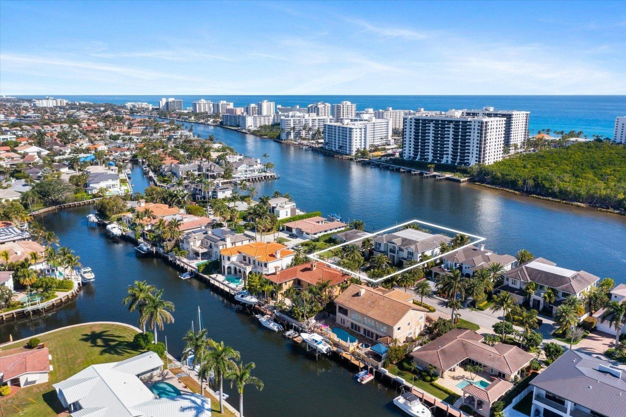 7212 NE 8th Drive, Boca Raton, FL 33487 Photo