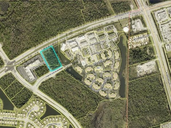 Del Prado Blvd N & De Navarra Pkwy, CAPE CORAL, FL 33909