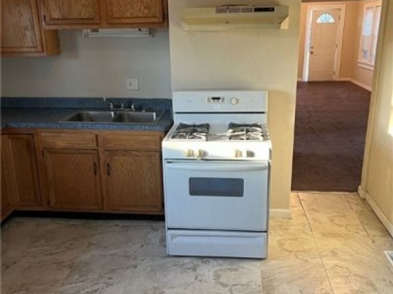 14022 Jenne Avenue, Cleveland, OH 44110 Photo 5