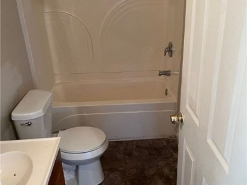 14022 Jenne Avenue, Cleveland, OH 44110 Photo 8