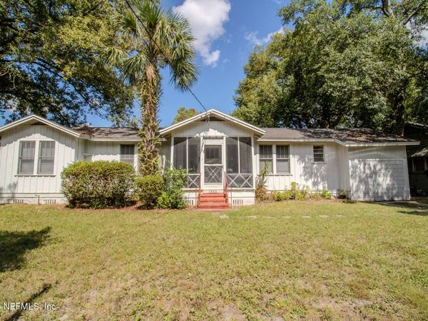 4833 ROYAL Avenue, Jacksonville, FL 32205