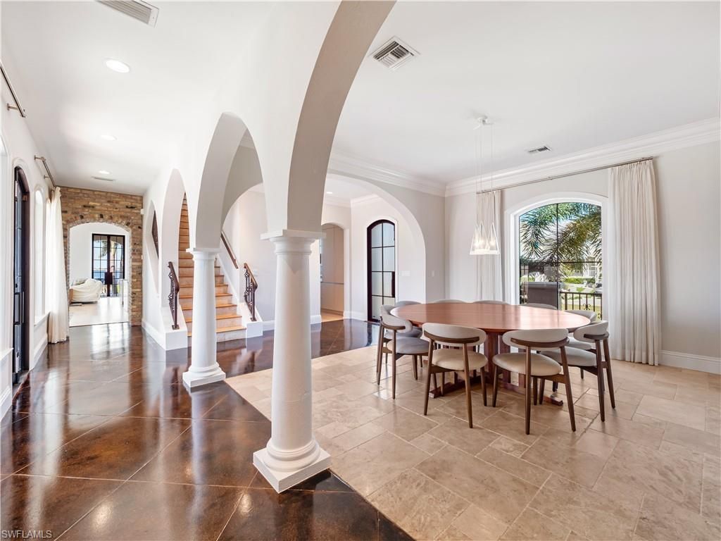 6005 W Riverside Dr, Fort Myers, FL 33919 Photo