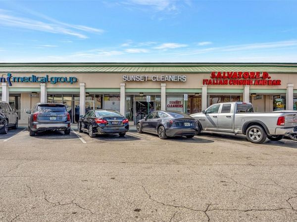 8766 SW 72 St, Miami, FL 33173