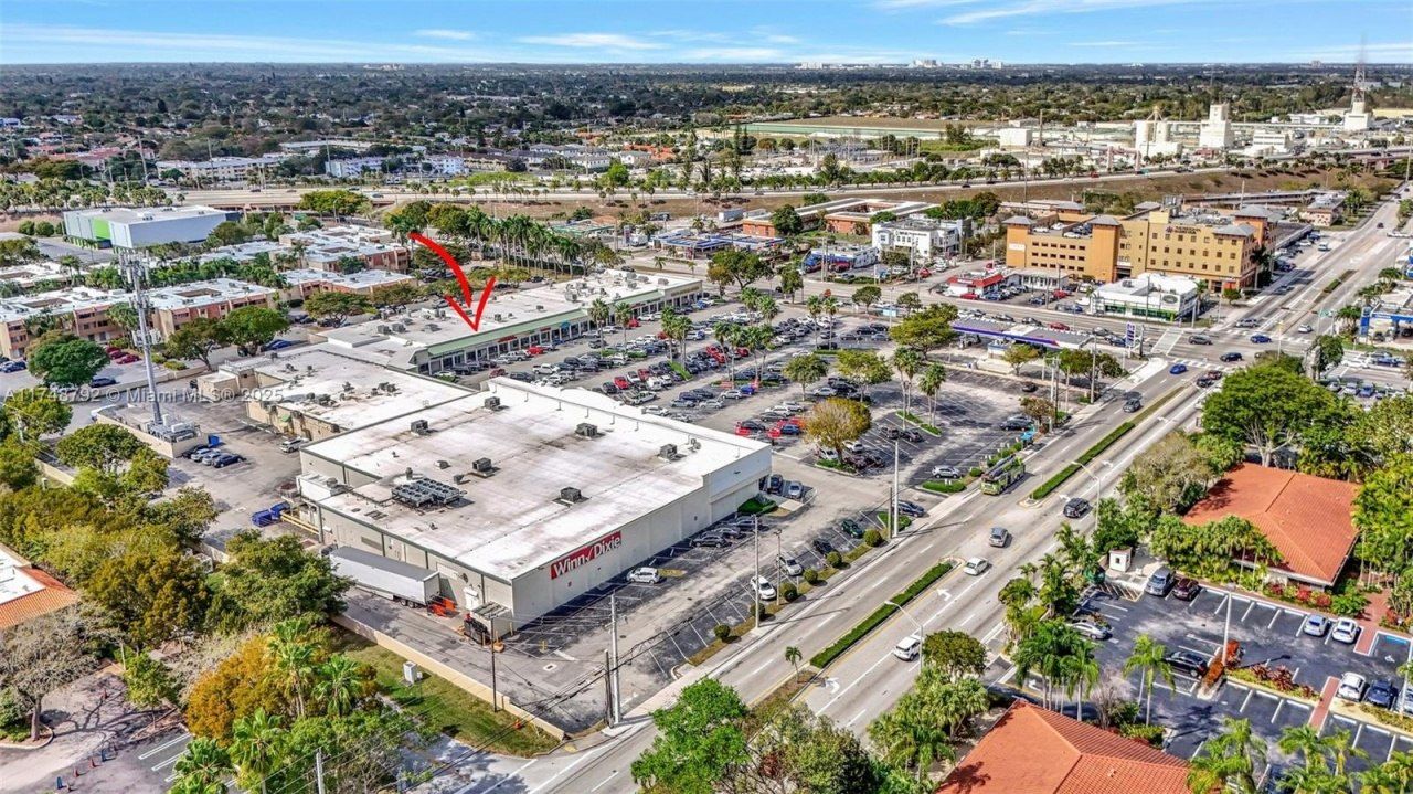 8766 SW 72 St, Miami, FL 33173 Photo