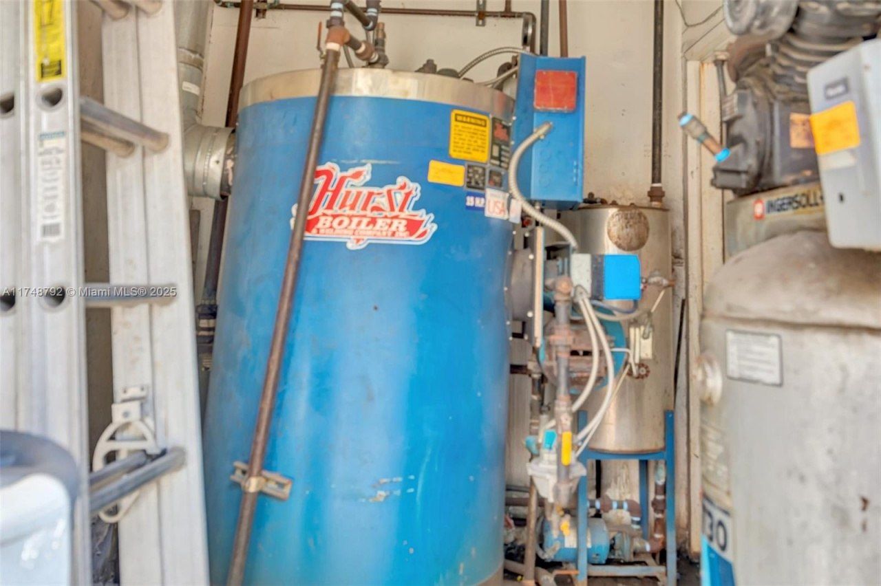 8766 SW 72 St, Miami, FL 33173 Photo