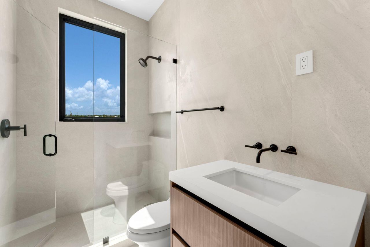 301 Buttonwood Circle, Unit #A, Key Largo, FL 33037 Photo