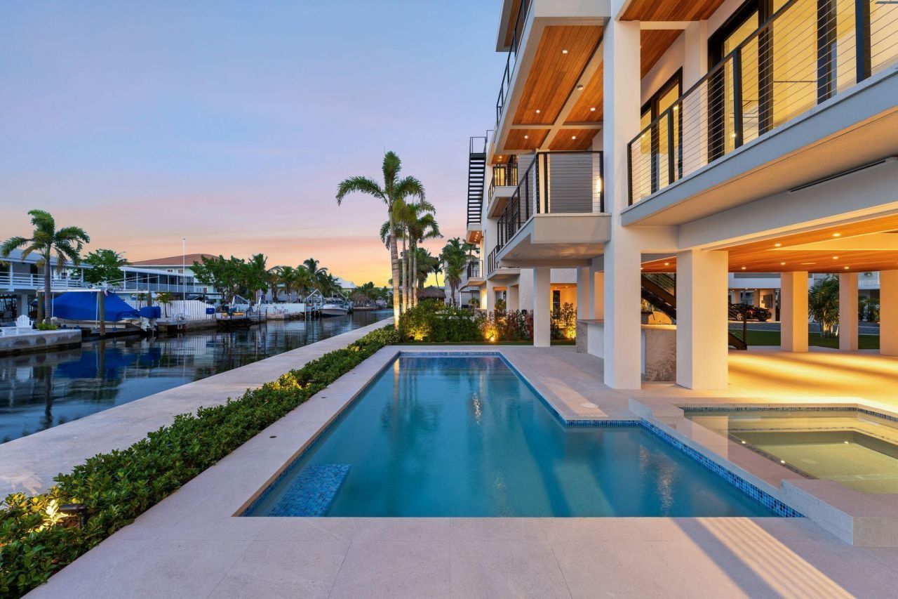 301 Buttonwood Circle, Unit #A, Key Largo, FL 33037 Photo