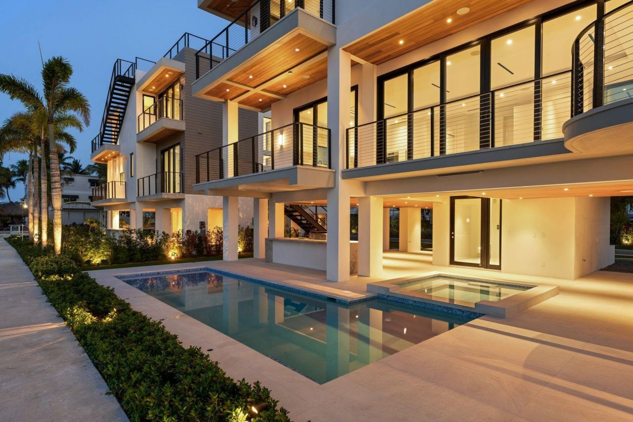 301 Buttonwood Circle, Unit #A, Key Largo, FL 33037 Photo