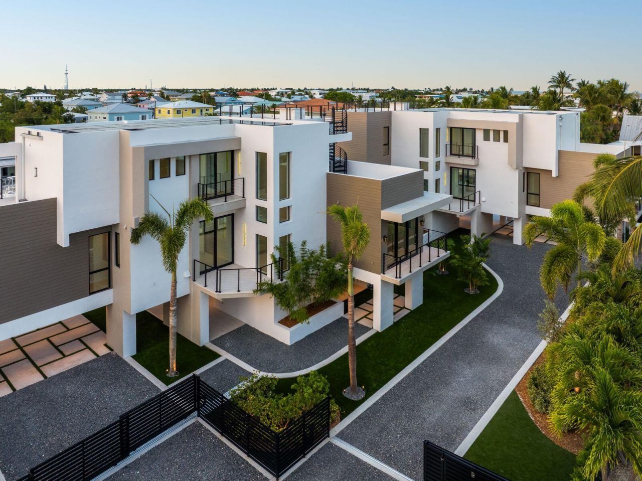 301 Buttonwood Circle, Unit #A, Key Largo, FL 33037 Photo