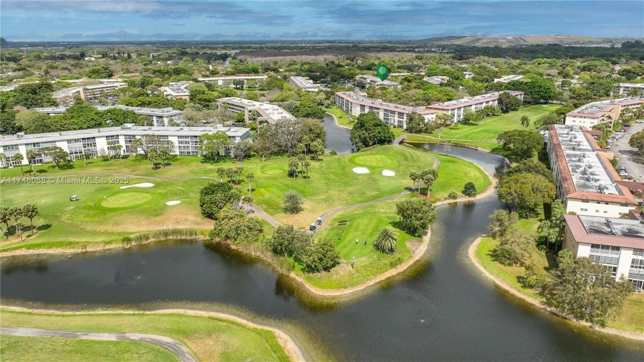 2201 Lucaya Bnd, Unit M2, Coconut Creek, FL 33066 Photo