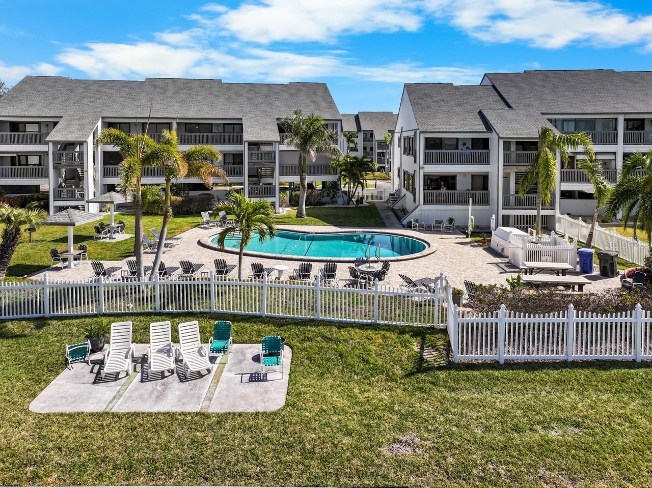 808 Bahia Del Sol Drive, Unit 14, Ruskin, FL 33570 Photo