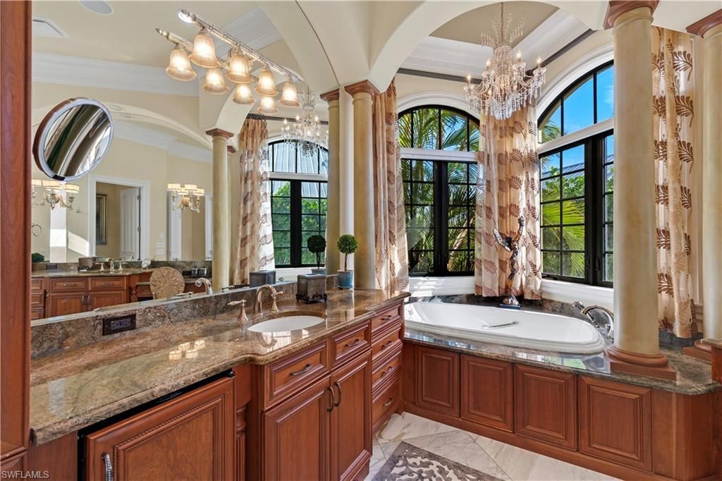 2704 Shriver Dr, Fort Myers, FL 33901 Photo