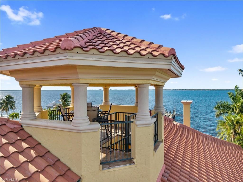 2704 Shriver Dr, Fort Myers, FL 33901 Photo