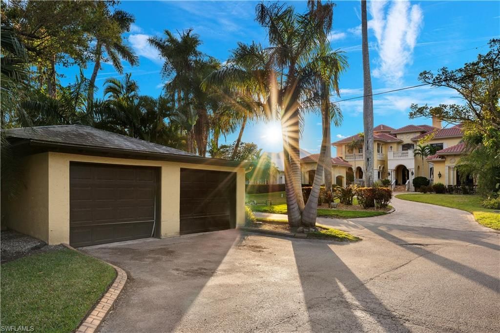 2704 Shriver Dr, Fort Myers, FL 33901 Photo