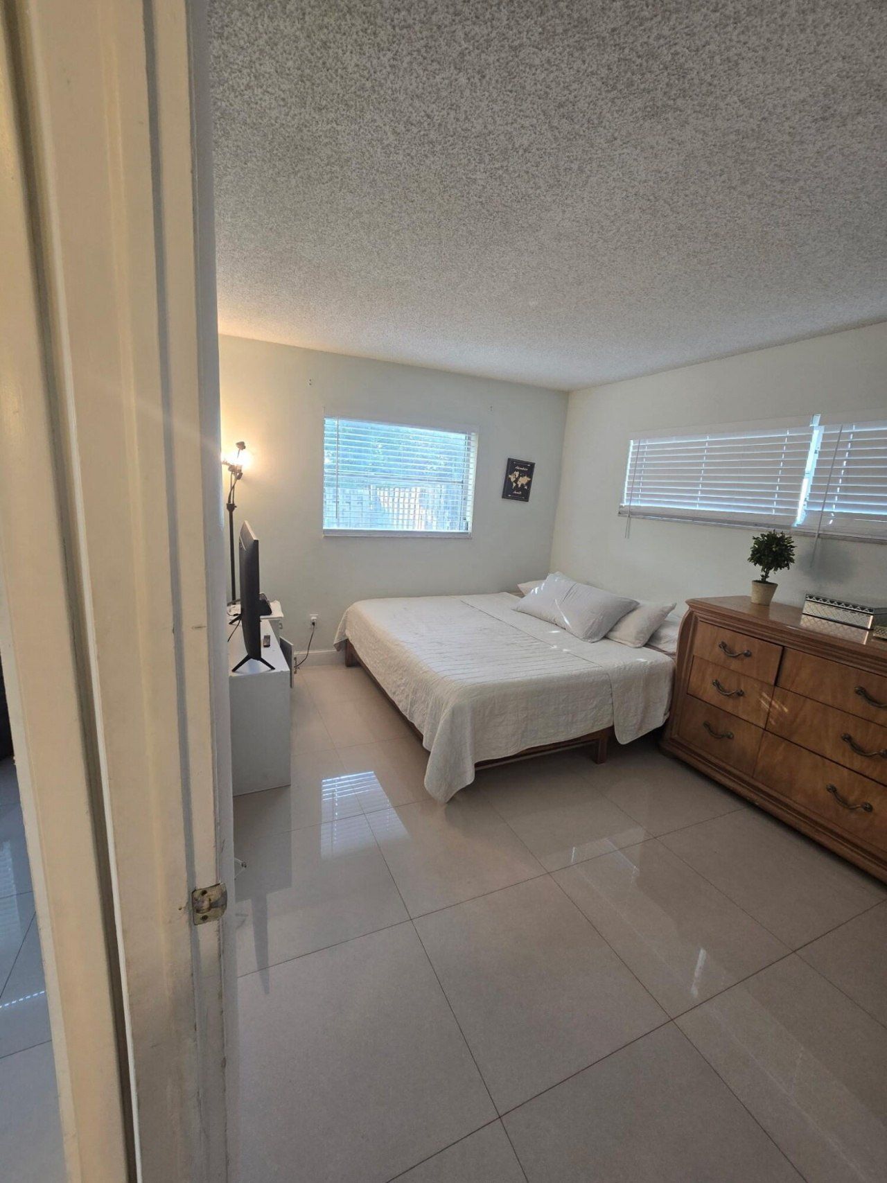5110 Michigan Avenue, Unit 11b, West Palm Beach, FL 33415 Photo