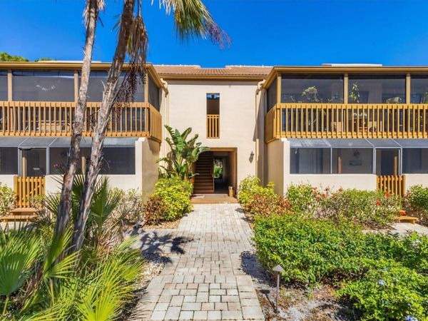 3073 WILLOW GREEN, Unit 36, SARASOTA, FL 34235