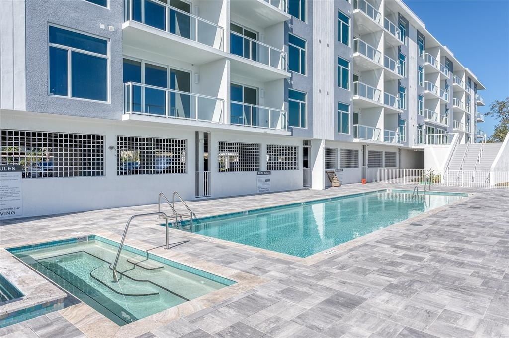415 Island Way, Unit 204, Clearwater Beach, FL 33767 Photo