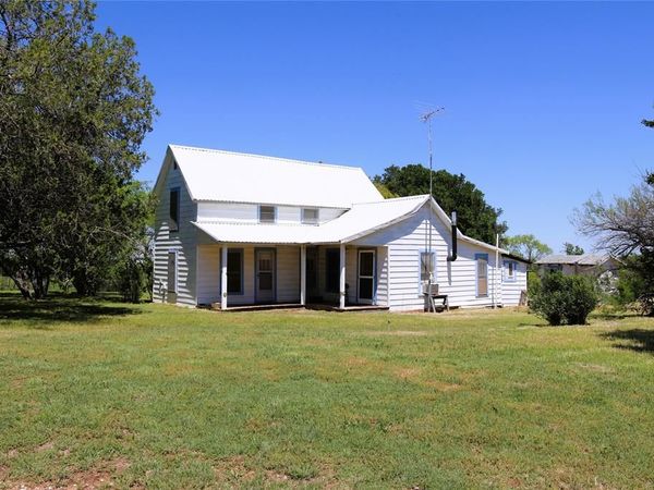 10543 Old Joy Shannon Road, Henrietta, TX 76365