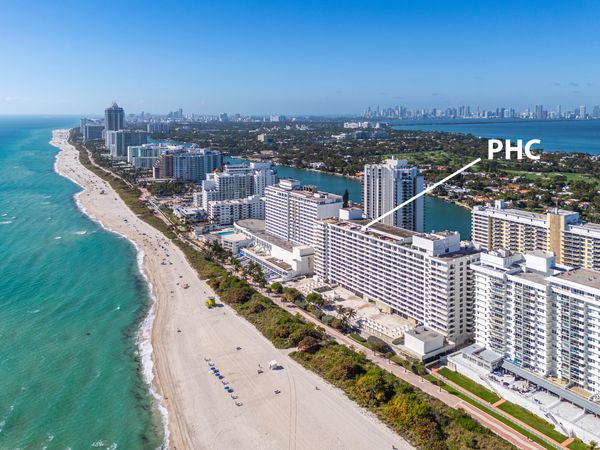 5555 Collins Ave, Unit PHC, Miami Beach, FL 33140