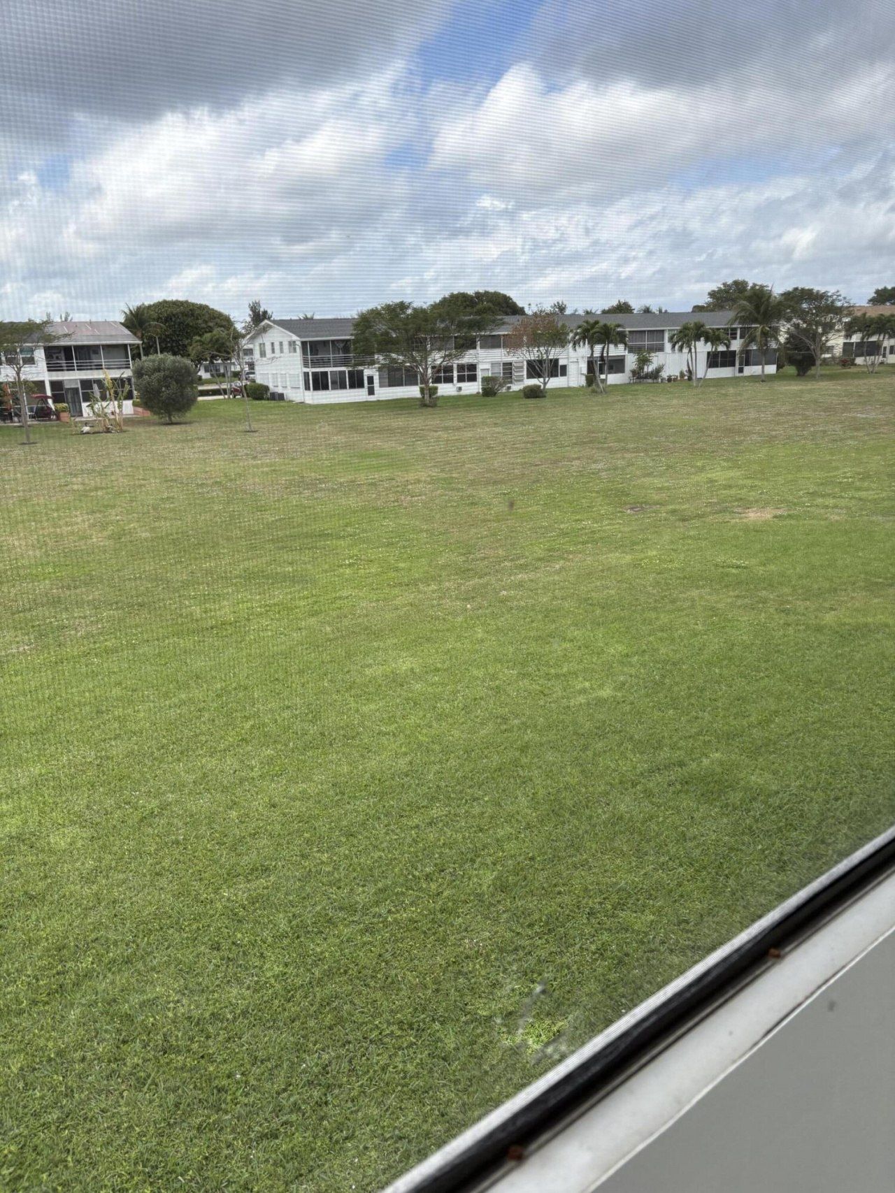 113 Berkshire E, West Palm Beach, FL 33417 Photo