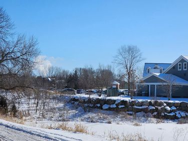 XXX Settlers Way, Stillwater, MN 55082