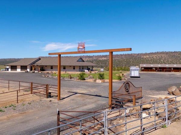 2250 S Main Street, Prineville, OR 97754