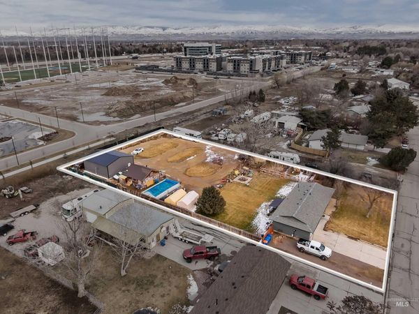 3760 Onyx, Meridian, ID 83642