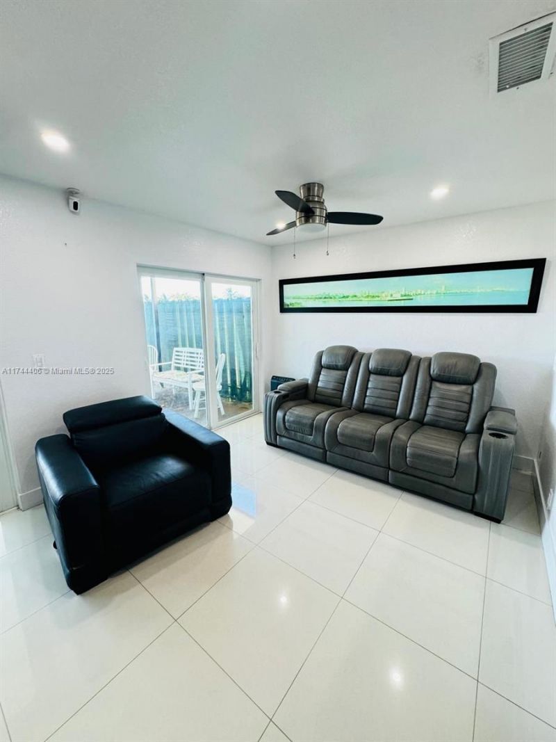 14020 SW 172nd Ter, Miami, FL 33177 Photo