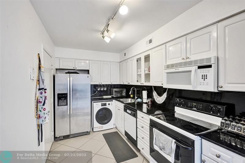 6770 Indian Creek Dr, Unit 10-R, Miami Beach, FL 33141 Photo