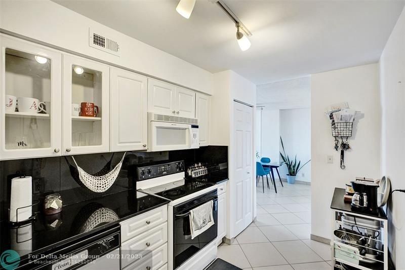 6770 Indian Creek Dr, Unit 10-R, Miami Beach, FL 33141 Photo