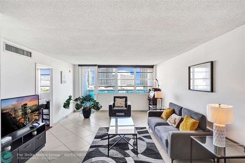 6770 Indian Creek Dr, Unit 10-R, Miami Beach, FL 33141 Photo
