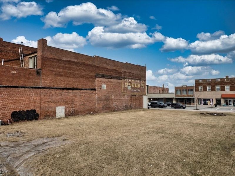 V/L Broadway, Lorain, OH 44052 Photo 4