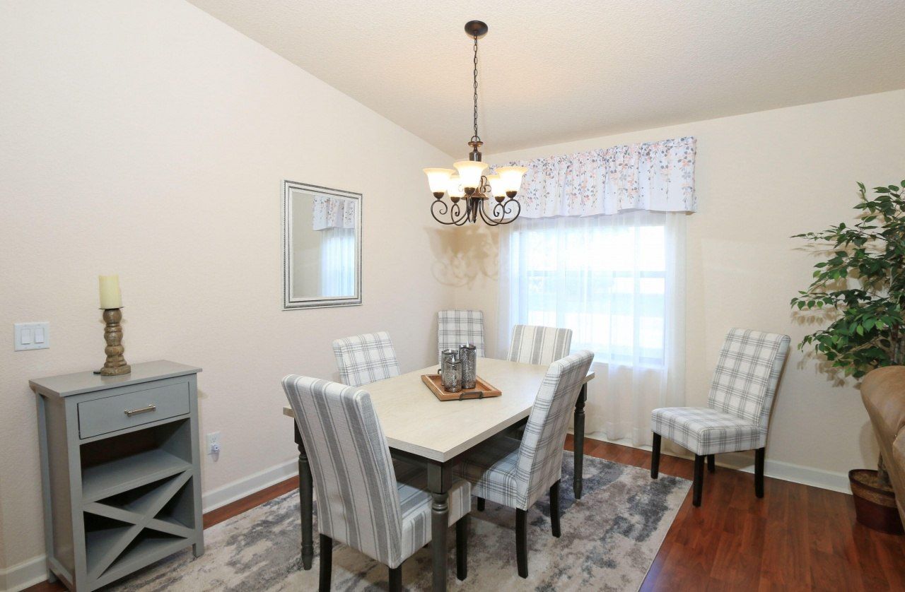 13990 Zorzal Avenue, Fort Pierce, FL 34951 Photo