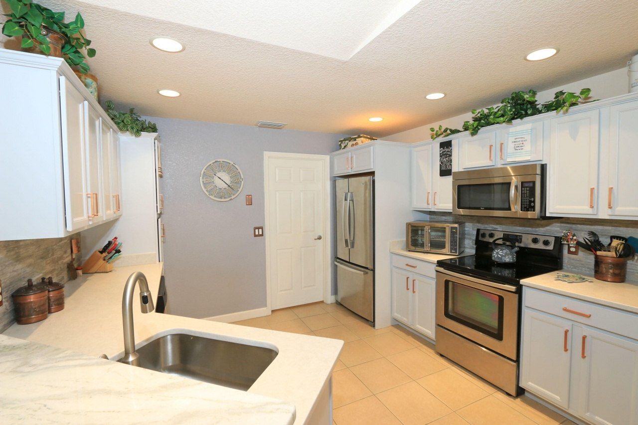 13990 Zorzal Avenue, Fort Pierce, FL 34951 Photo