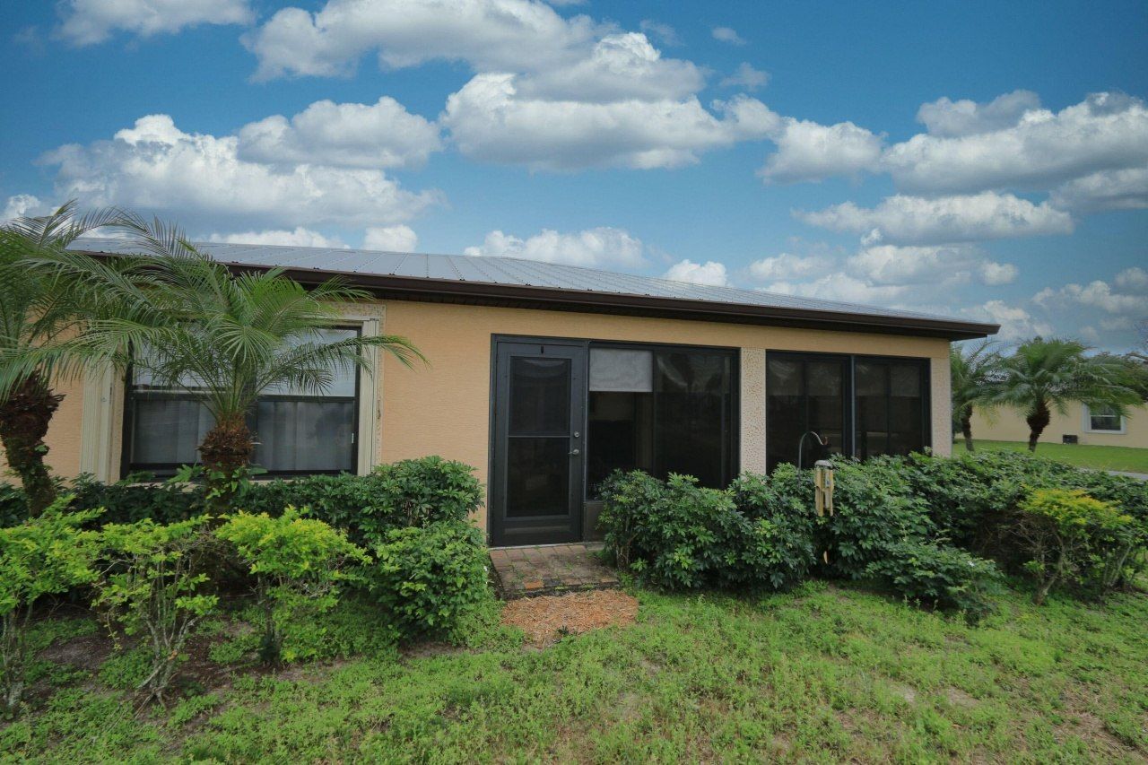 13990 Zorzal Avenue, Fort Pierce, FL 34951 Photo